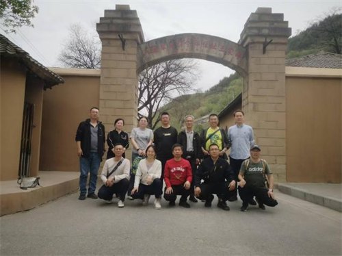 是中国共产党领导民族伟大复兴的见证地